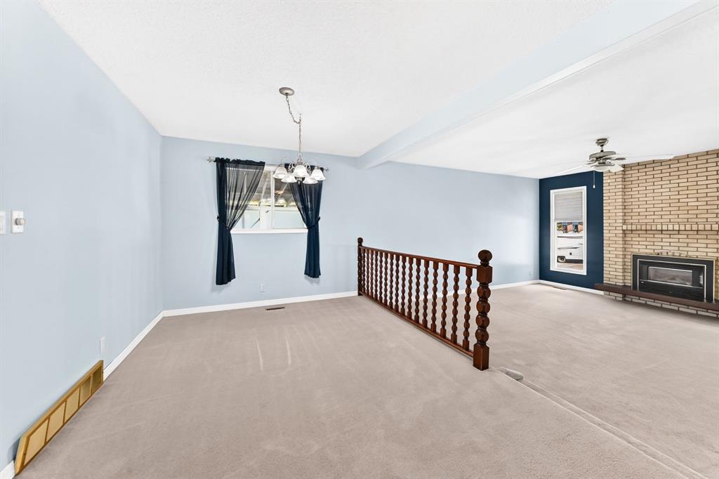 Picture of 5227 37 Street , Innisfail Real Estate Listing
