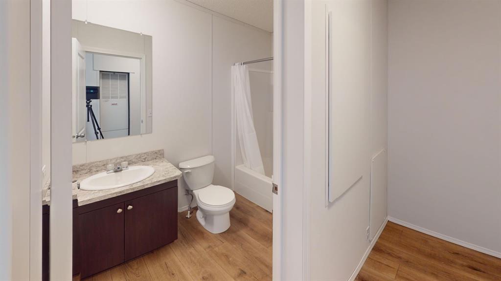 Picture of 14, 831 2 Avenue , Bassano Real Estate Listing
