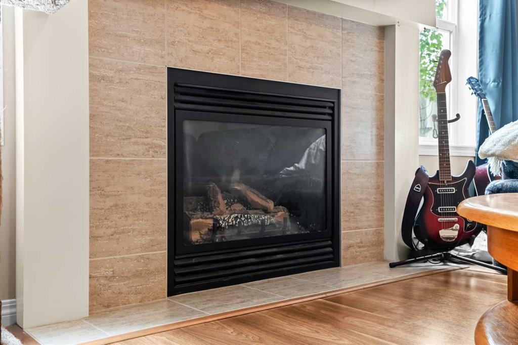 Picture of 116 Drake Landing Loop , Okotoks Real Estate Listing