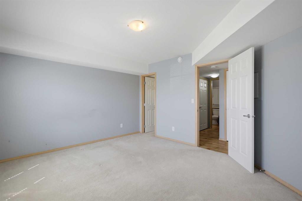 Picture of 48, 33 Jennings Crescent , Red Deer Real Estate Listing