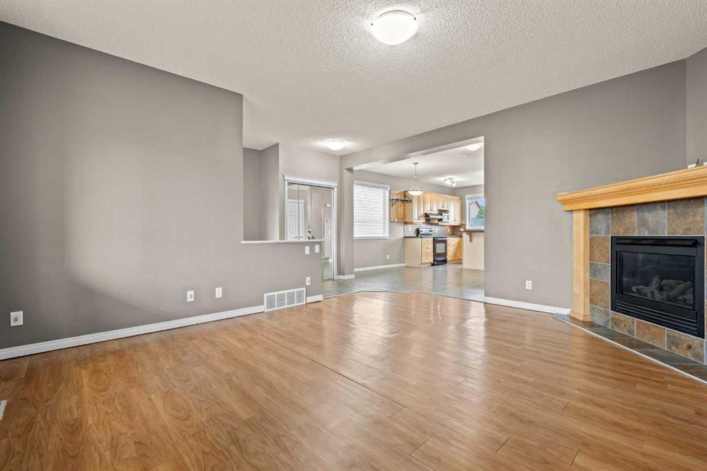 Picture of 2362 Sagewood Crescent SW, Airdrie Real Estate Listing