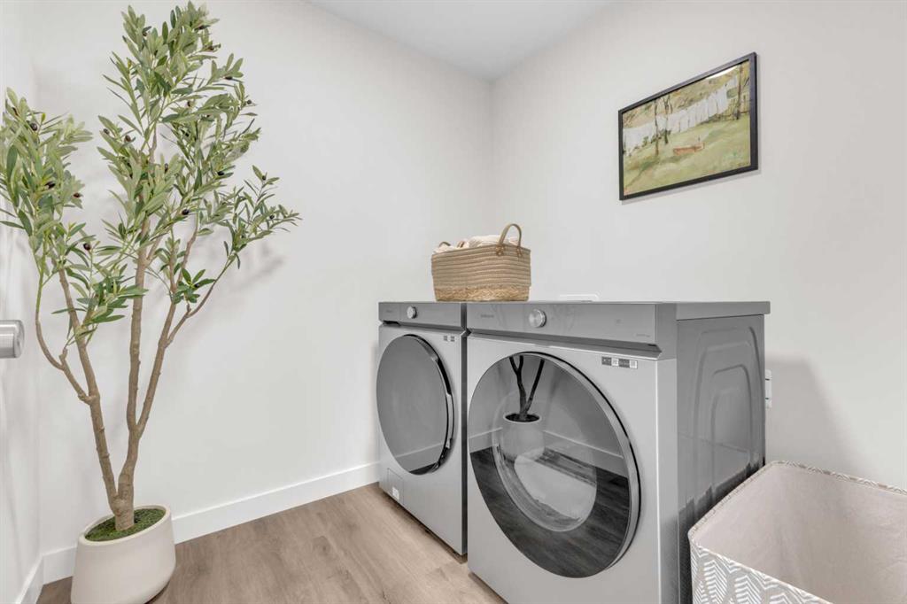 Picture of 130 Norseman Close , Penhold Real Estate Listing