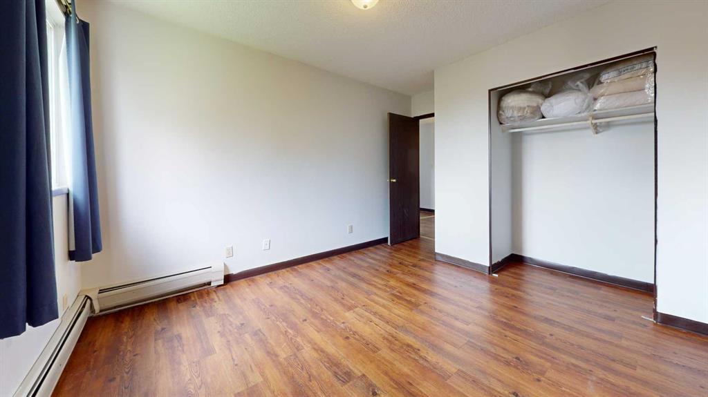 Picture of 306, 5117 44 Street , High Prairie Real Estate Listing