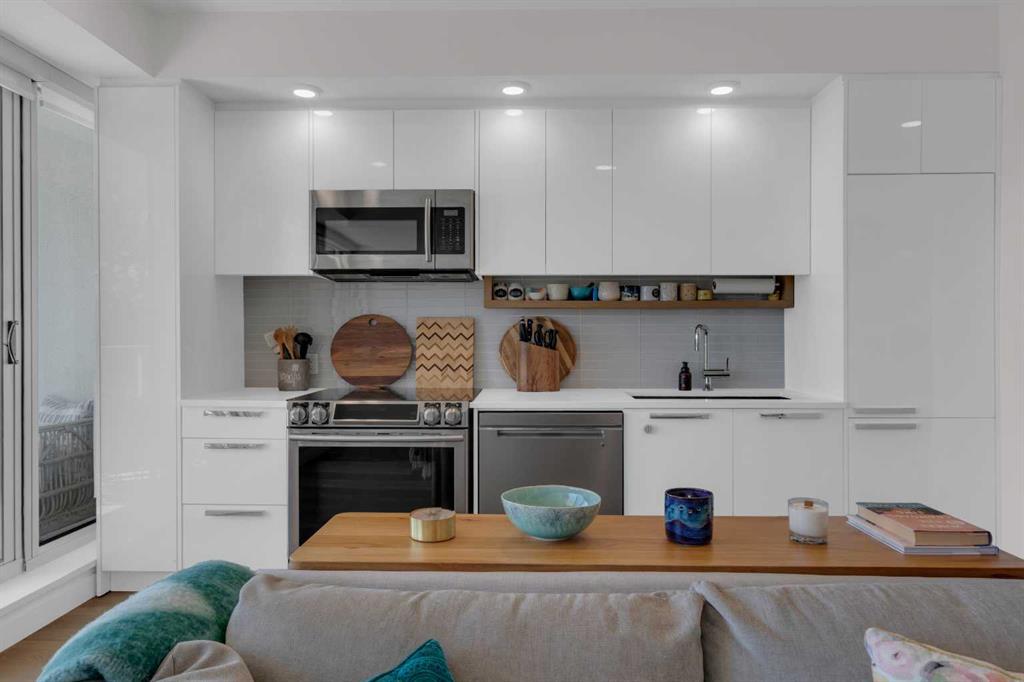Picture of 1608, 1234 5 Avenue NW, Calgary Real Estate Listing