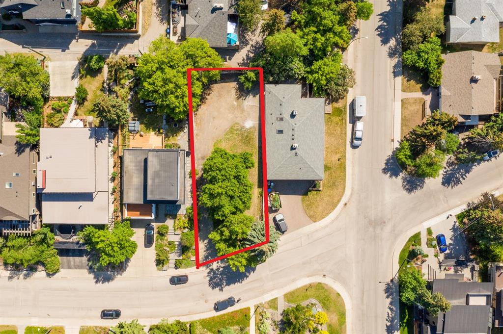 Picture of 1308 17A Street NW, Calgary Real Estate Listing