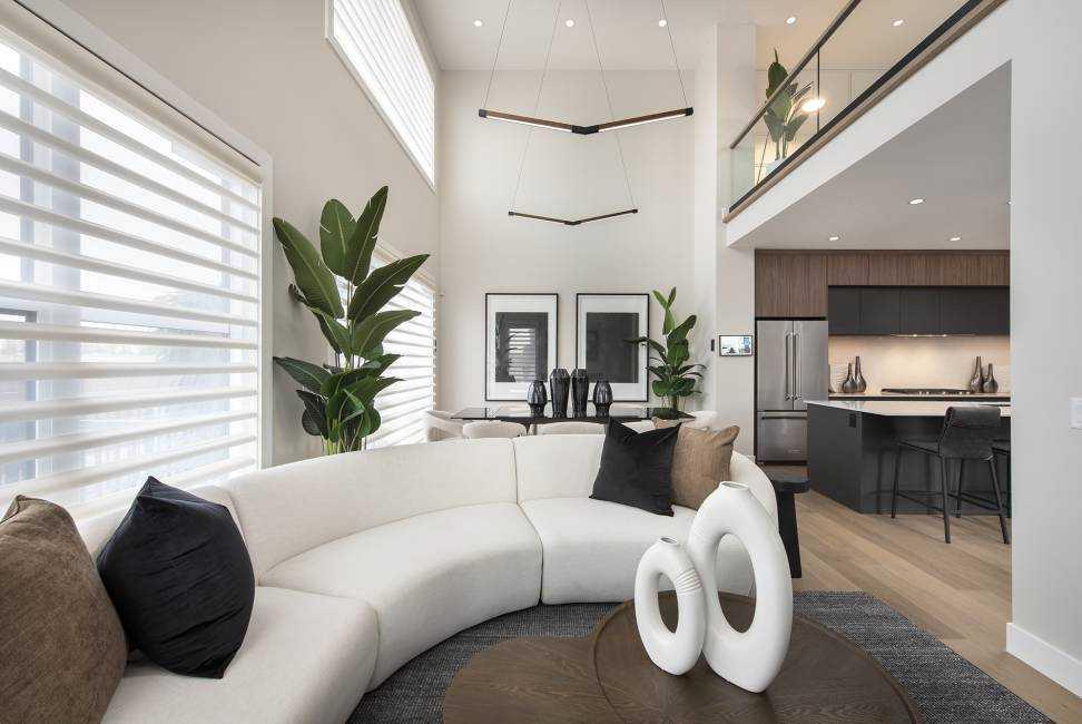 Picture of 19757 44 Street SE, Calgary Real Estate Listing