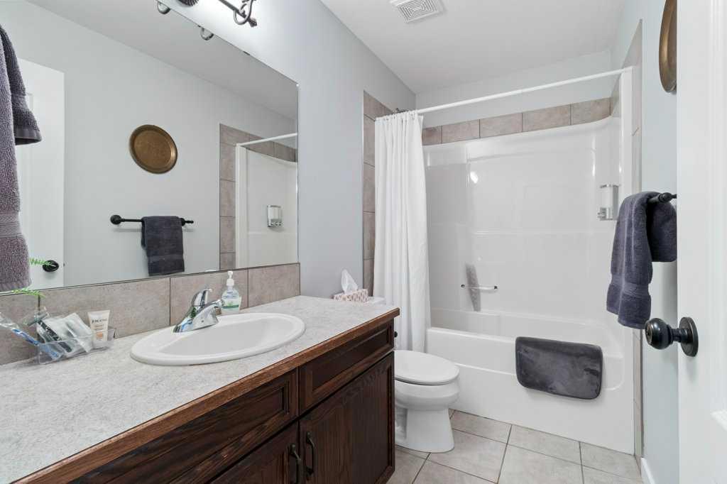 Picture of 3 Liberty Place , Sylvan Lake Real Estate Listing