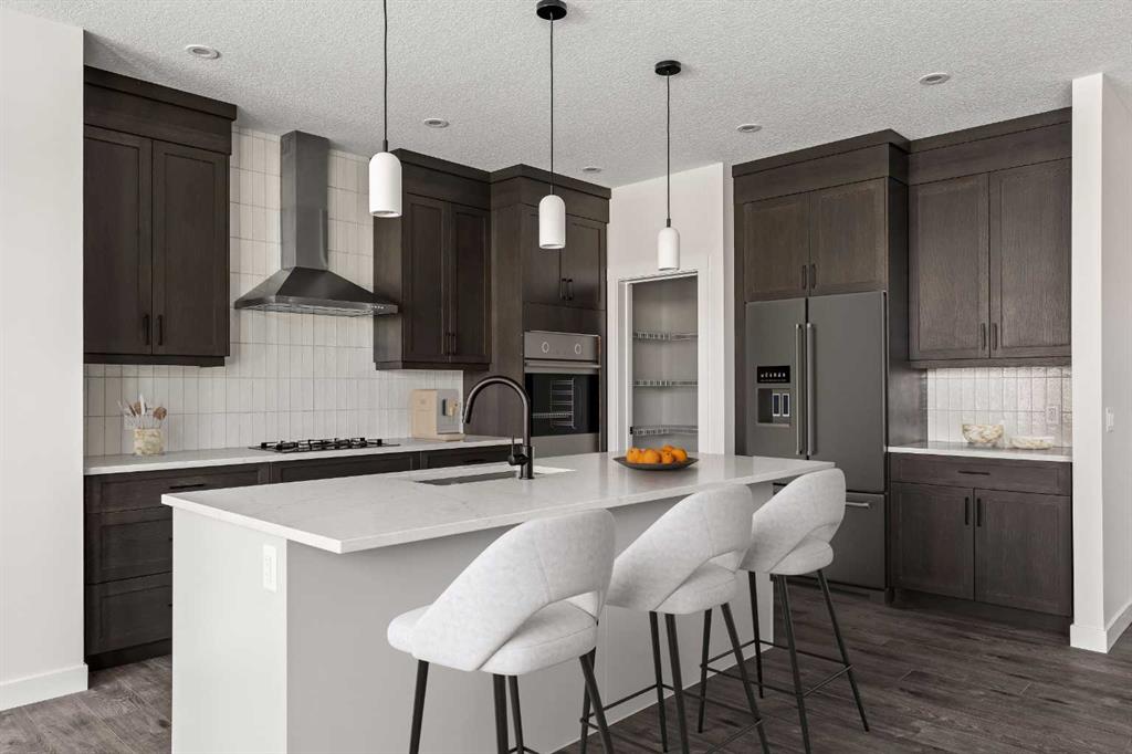 Picture of 167 Lucas Gardens NW, Calgary Real Estate Listing