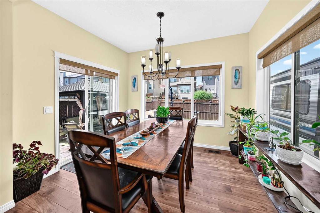 Picture of 157 Sage Valley Road NW, Calgary Real Estate Listing