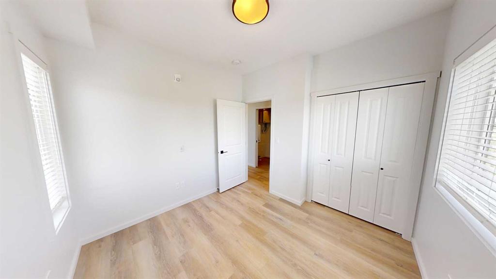 Picture of 101, 10101 105 Avenue , Grande Prairie Real Estate Listing