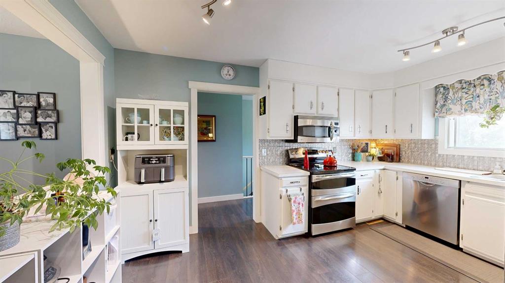 Picture of 4901 52 Street , Stettler Real Estate Listing