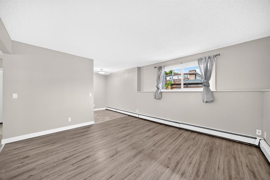 Picture of 1, 11415 8 Street SW, Calgary Real Estate Listing