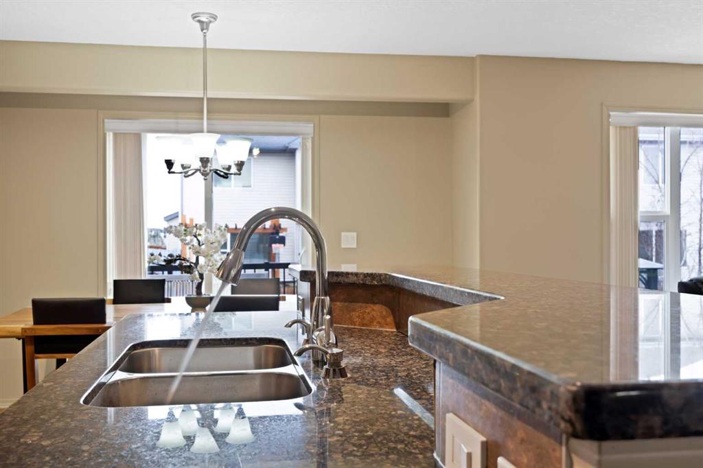 Picture of 10 Bridlerange Circle SW, Calgary Real Estate Listing
