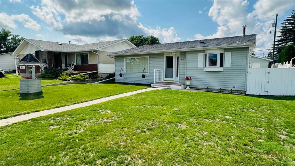 Picture of 411 12 Street East  , Drumheller Real Estate Listing