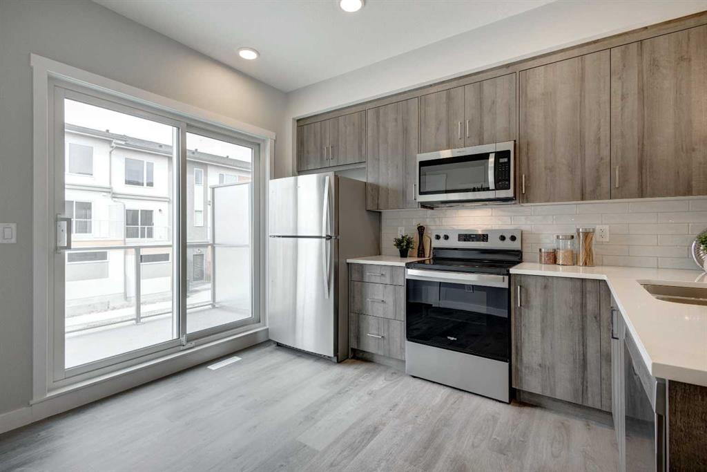Picture of 212 Shawnee Square SW, Calgary Real Estate Listing