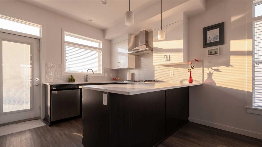 Picture of 318 Lynx Road N, Lethbridge Real Estate Listing