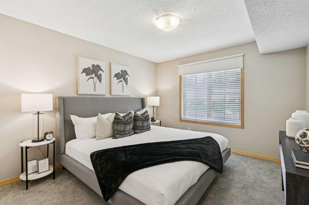 Picture of 106, 7 Everridge Square SW, Calgary Real Estate Listing
