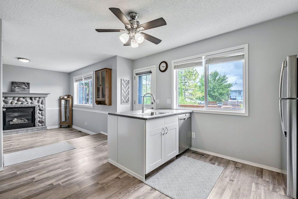 Picture of 24 Cimarron Meadows Road , Okotoks Real Estate Listing