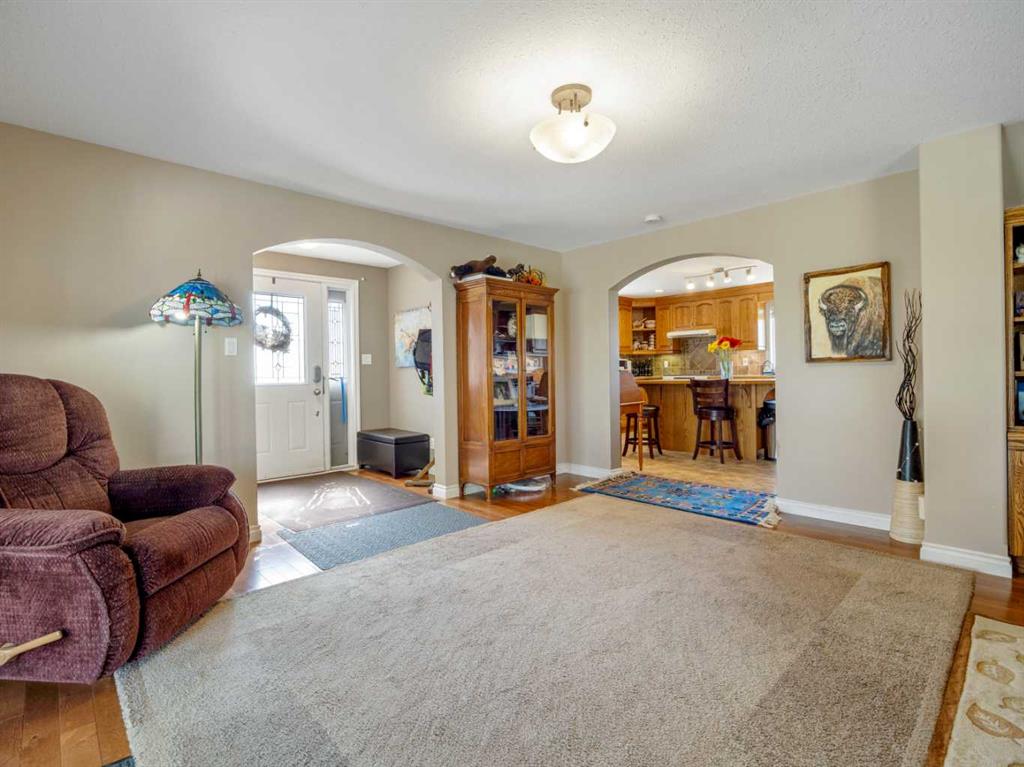 Picture of 6032 Range Road 28-0 Range , Rural Pincher Creek No. 9, M.D. of Real Estate Listing
