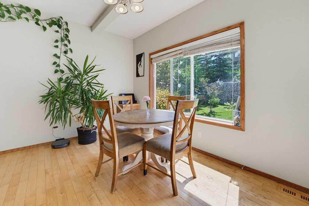 Picture of 11 Bow Ridge Link , Cochrane Real Estate Listing