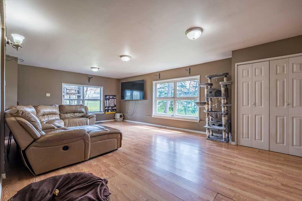 Picture of 470047 Rge Rd 35  , Winfield Real Estate Listing