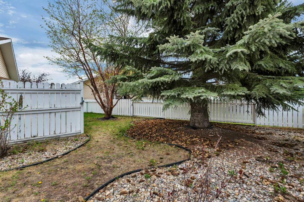 Picture of 26 Dale Close , Red Deer Real Estate Listing