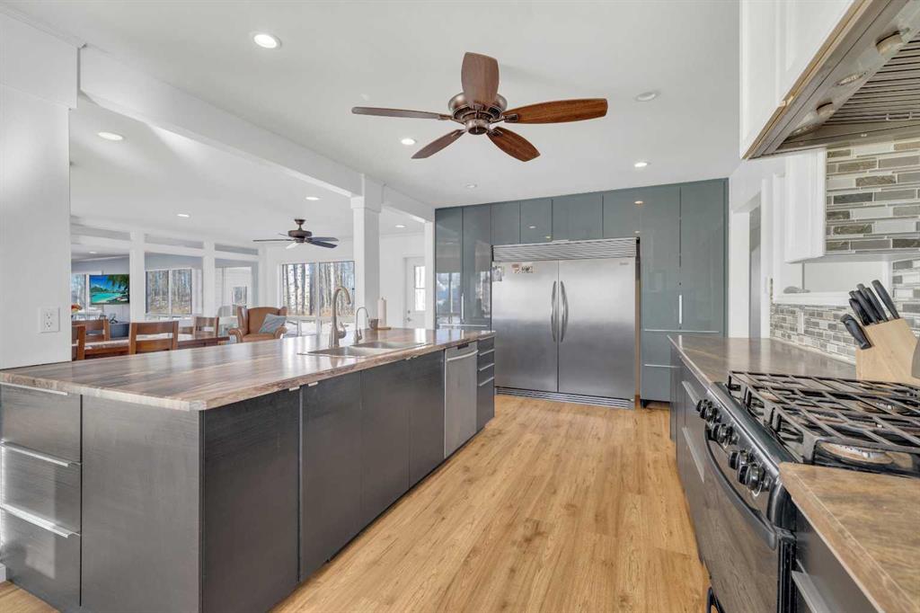 Picture of 445056 Range Road 40  , Rural Ponoka County Real Estate Listing