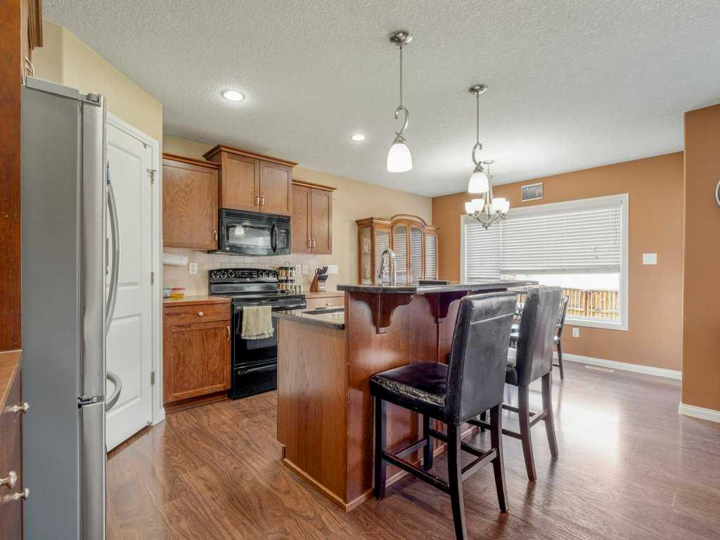 Picture of 17 Coalbanks Link W, Lethbridge Real Estate Listing