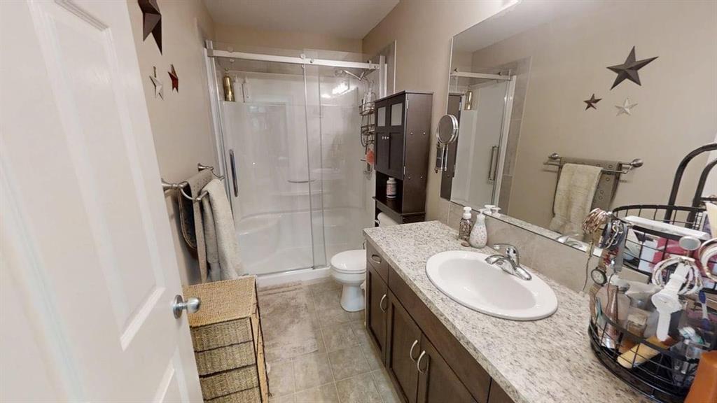 Picture of 766 Mt Sundance Lane W, Lethbridge Real Estate Listing