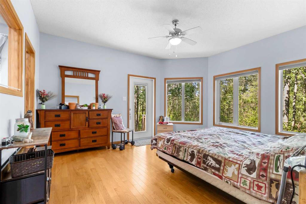 Picture of 393320 261 Range , Rural Lacombe County Real Estate Listing