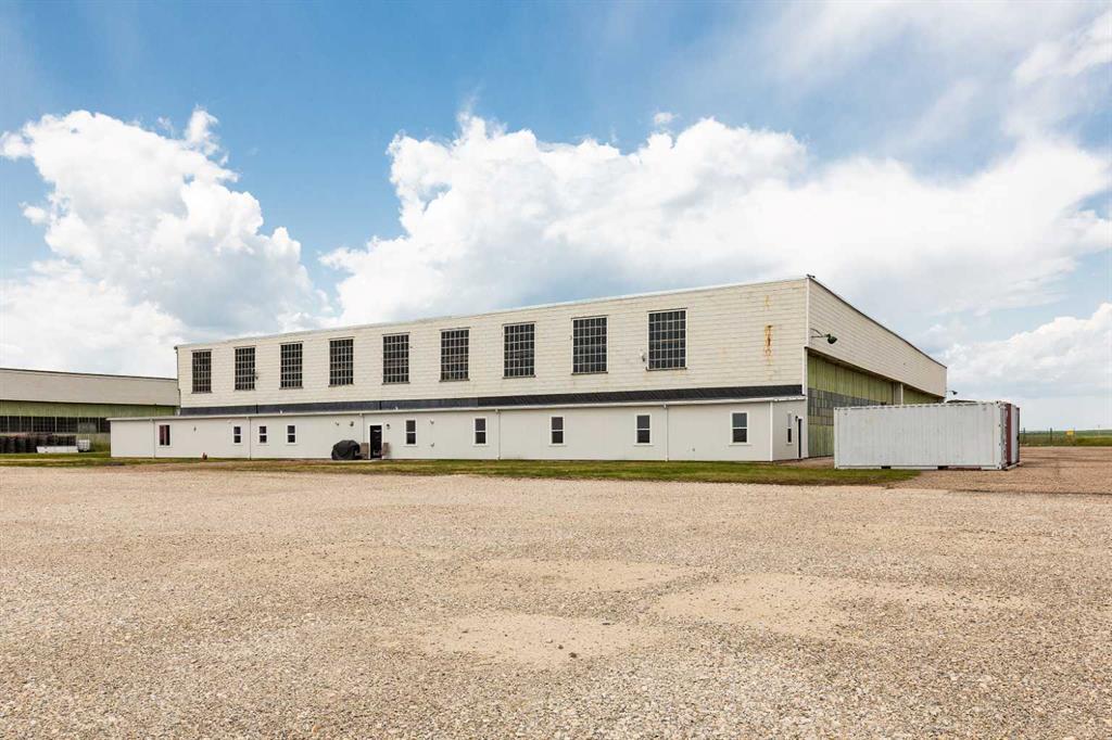 Picture of 3 Western Crescent , Rural Vulcan County Real Estate Listing