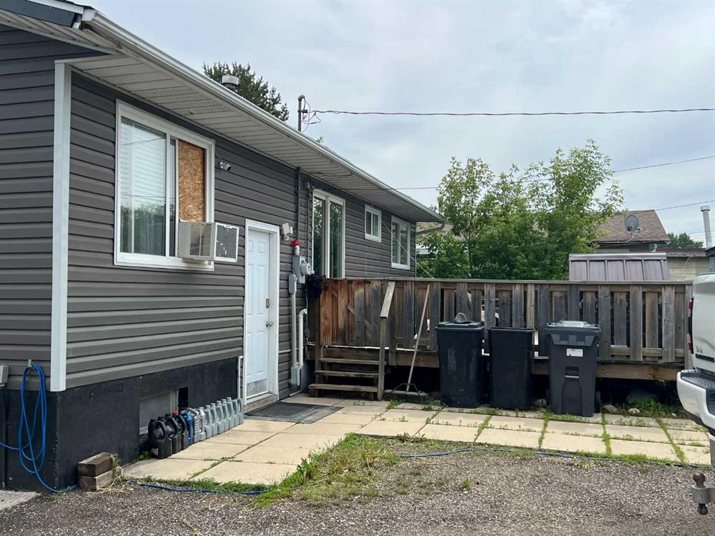 Picture of 505 5 Avenue , Fox Creek Real Estate Listing