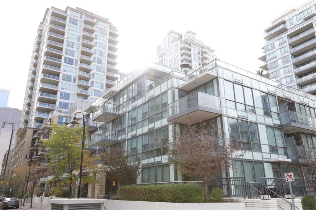 Picture of 304, 51 Waterfront Mews SW, Calgary Real Estate Listing