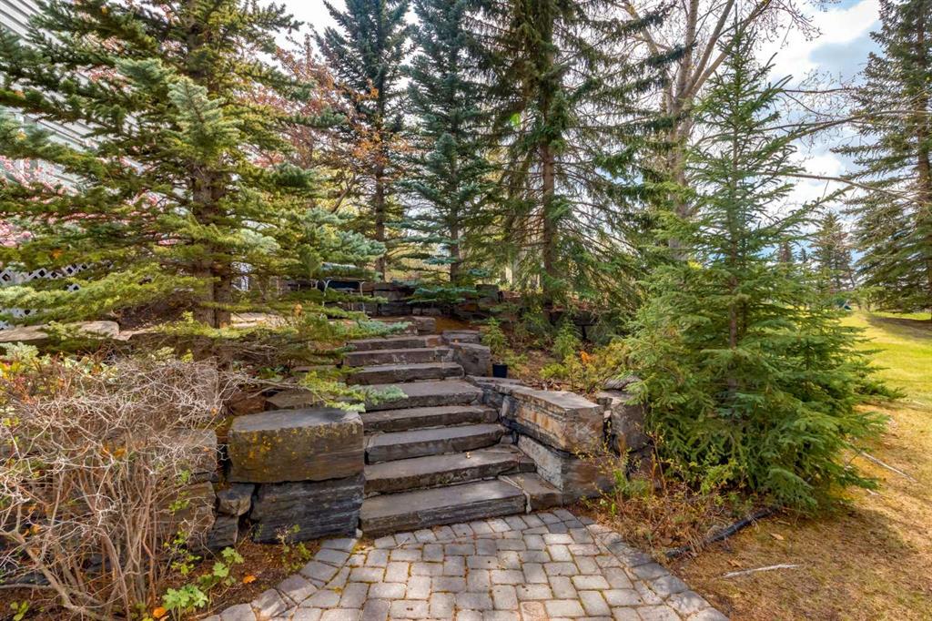 Picture of 43 Cullen Creek Estates , Rural Rocky View County Real Estate Listing