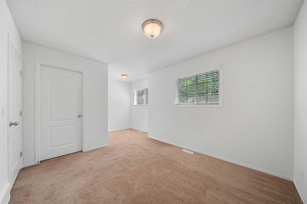Picture of 301 Strathaven Mews , Strathmore Real Estate Listing