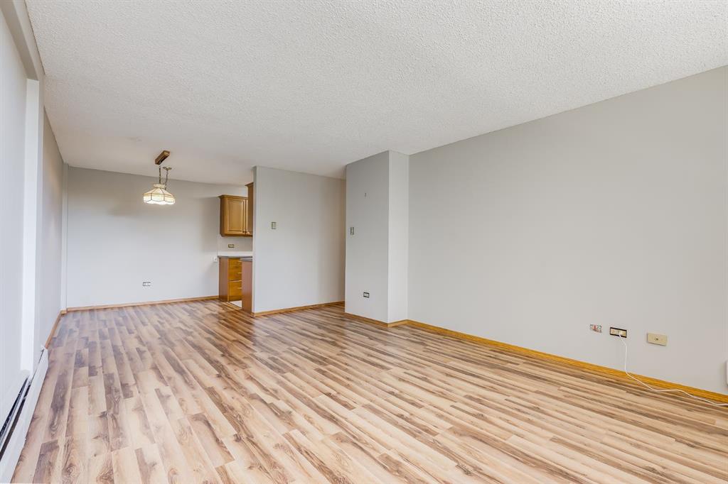 Picture of 366, 1620 8 Avenue NW, Calgary Real Estate Listing