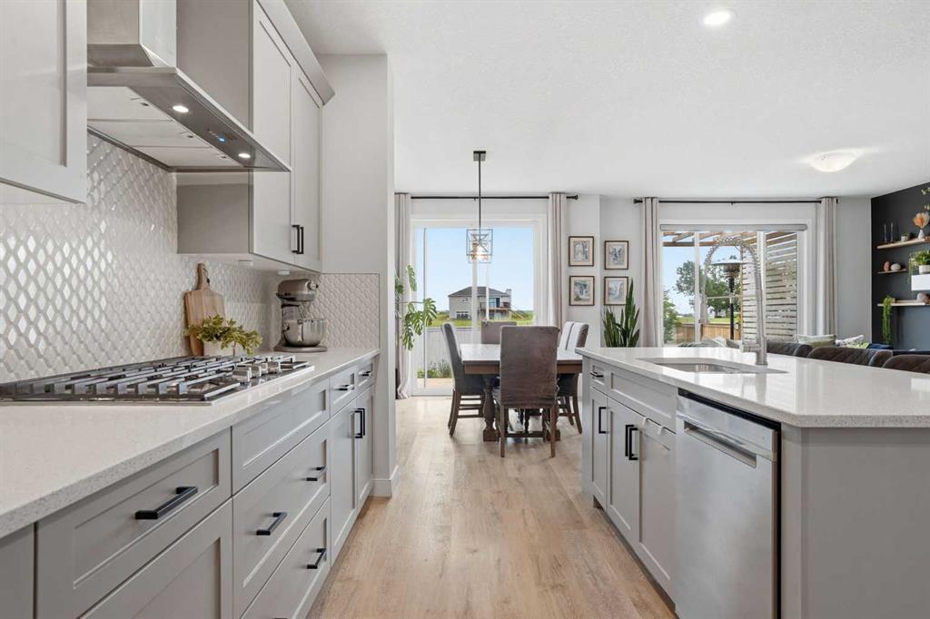 Picture of 110 Drake Landing Gardens , Okotoks Real Estate Listing