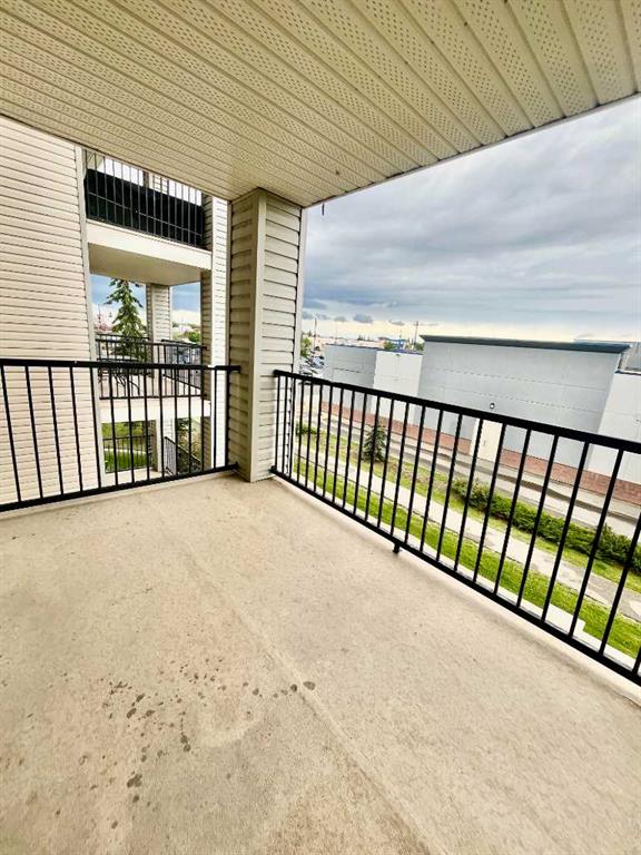 Picture of 4312, 4975 130 Avenue SE, Calgary Real Estate Listing