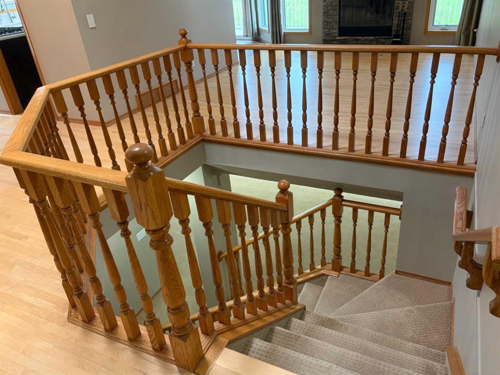 Picture of 73 Scripps Landing NW, Calgary Real Estate Listing