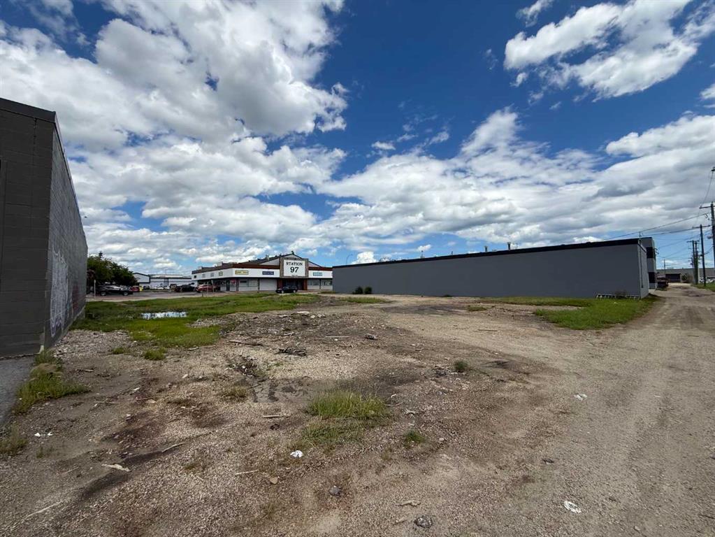 Picture of 9821/23/25 97 Avenue , Grande Prairie Real Estate Listing