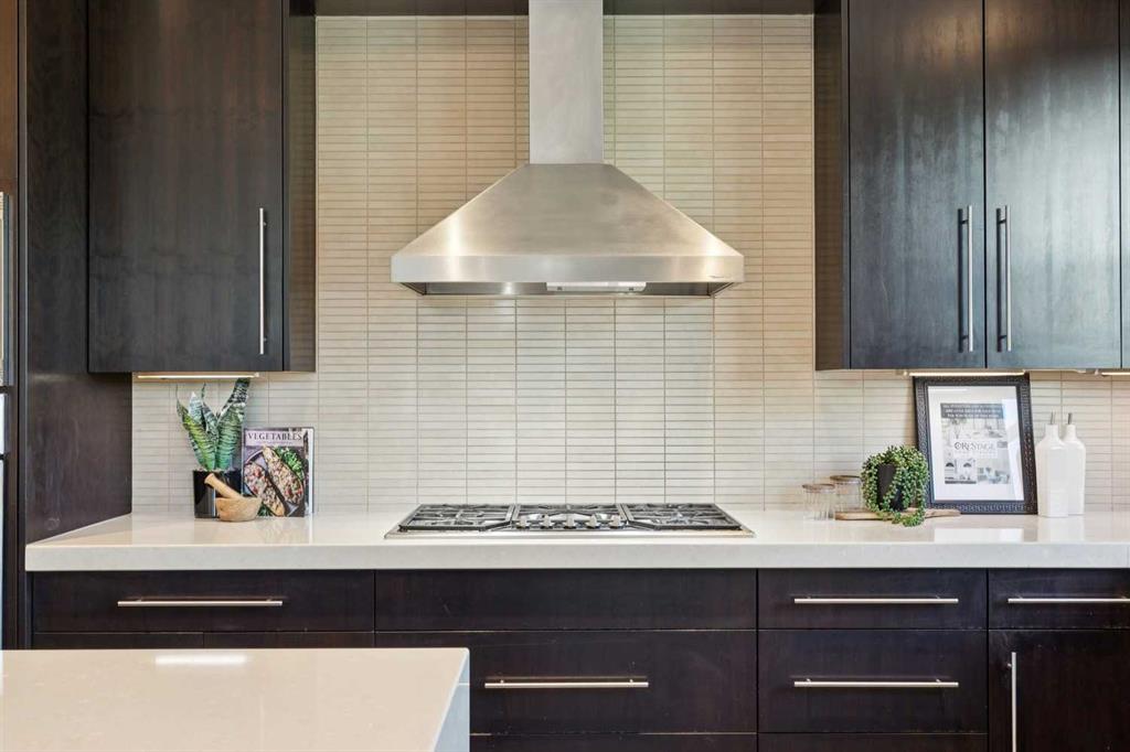 Picture of 1711 27 Street SW, Calgary Real Estate Listing