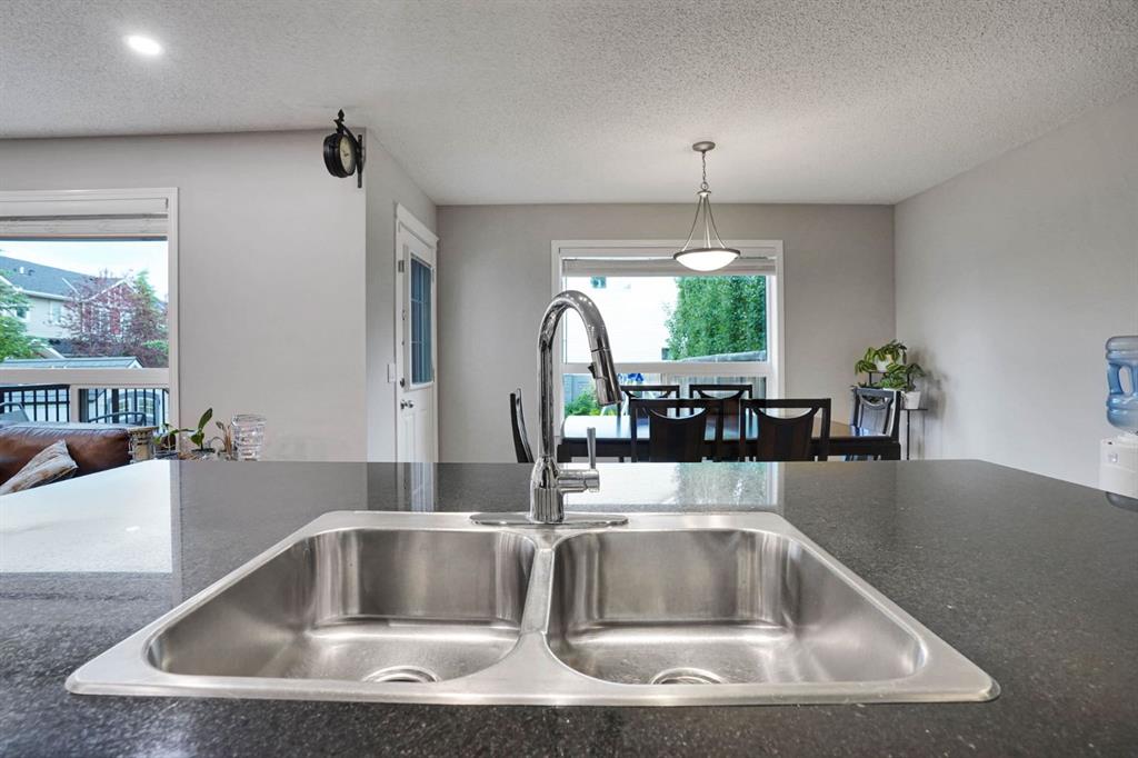 Picture of 64 Sage Hill Point NW, Calgary Real Estate Listing