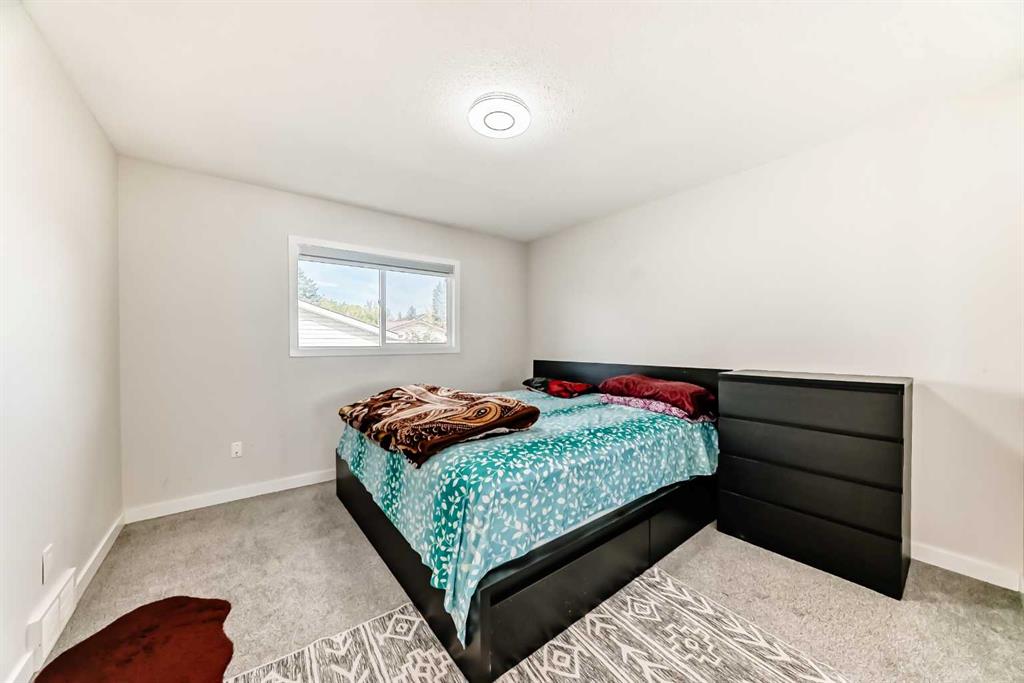 Picture of 6712 23 Avenue NE, Calgary Real Estate Listing