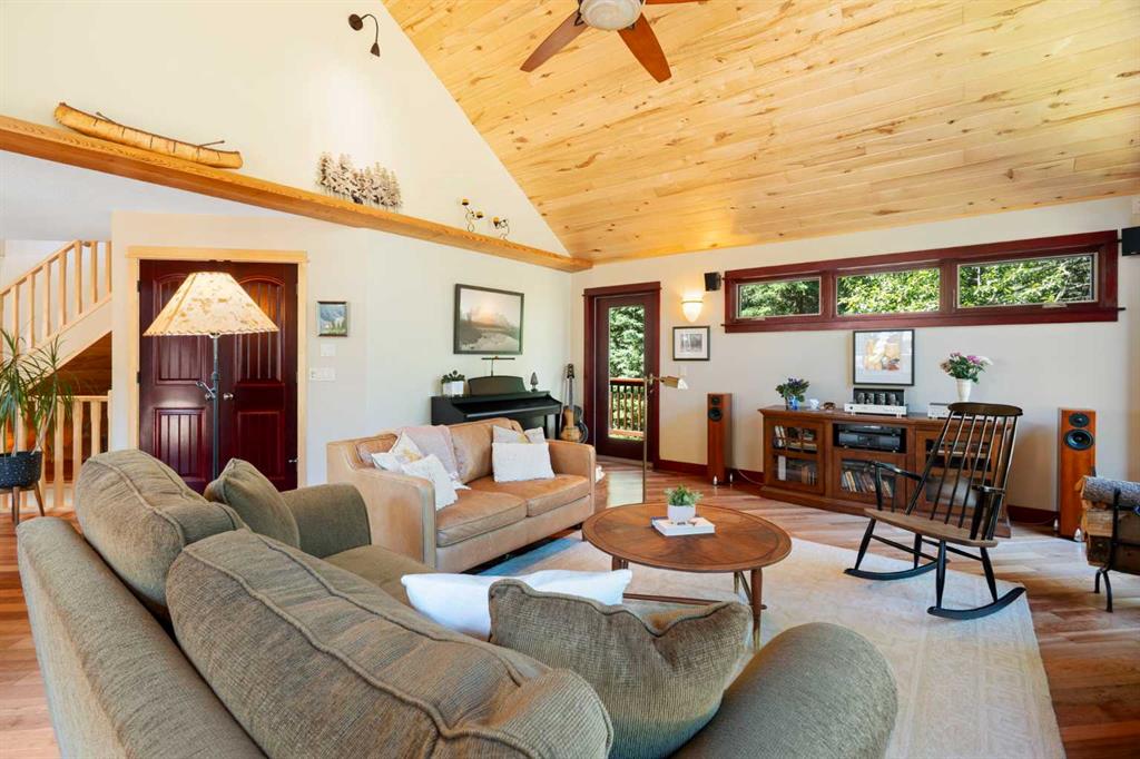 Picture of 7 Ranch Road , Rural Foothills County Real Estate Listing