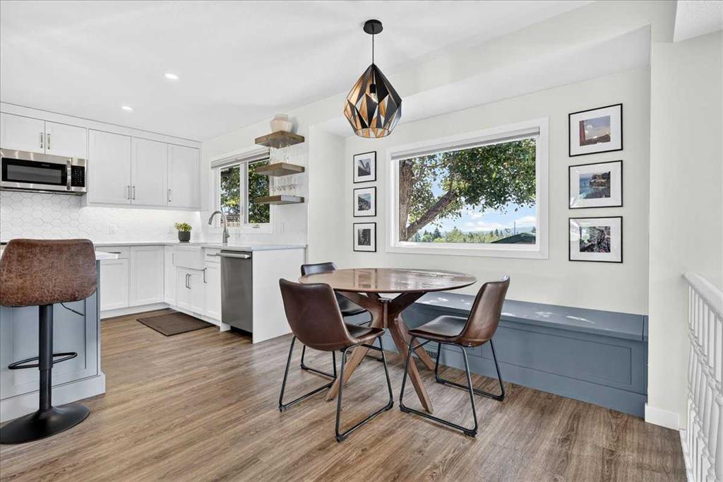 Picture of 7327 Silver Springs Road NW, Calgary Real Estate Listing