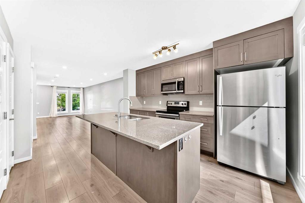 Picture of 19458 37 Street SE, Calgary Real Estate Listing