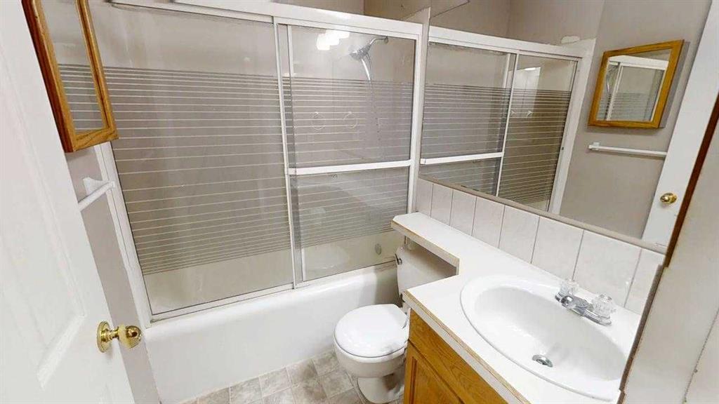 Picture of 42 Mt Backus Crescent W, Lethbridge Real Estate Listing