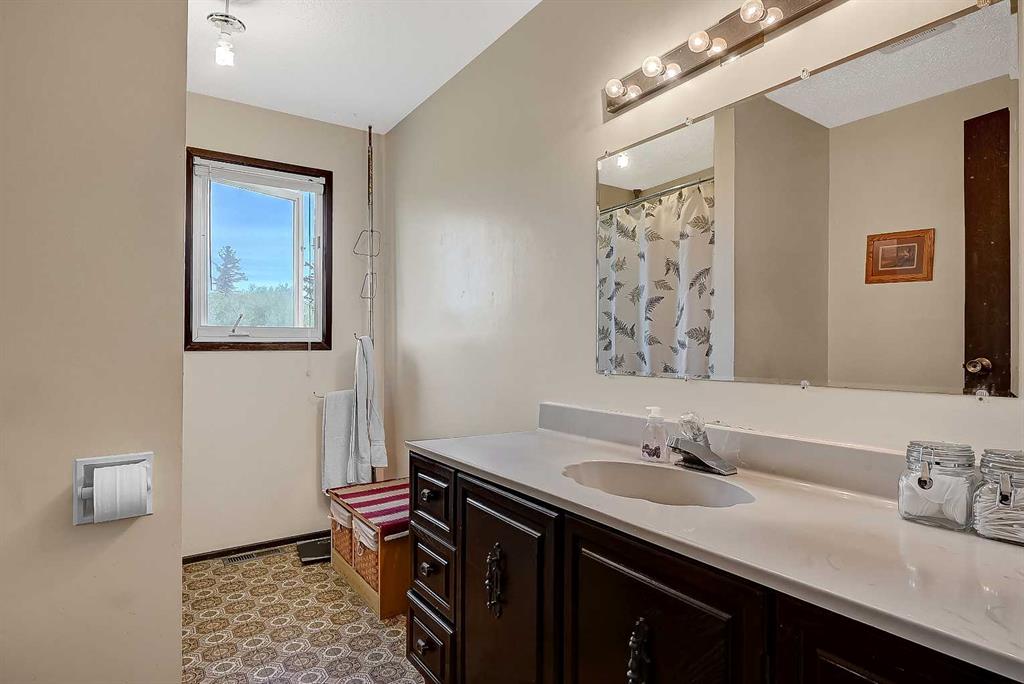 Picture of 784017 HWY 740  , Tangent Real Estate Listing
