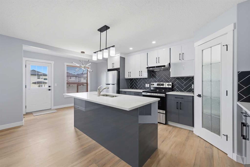 Picture of 38 Saddleland Crescent NE, Calgary Real Estate Listing
