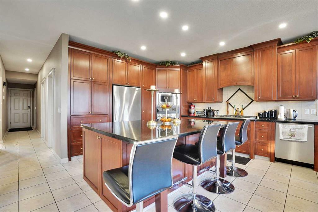 Picture of 99 Arbour Vista Road NW, Calgary Real Estate Listing